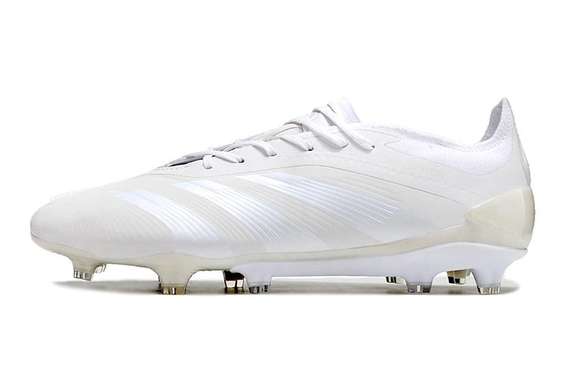 Chuteira Adidas Predator Elite Campo